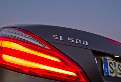 مرسيدس بينز تطلق SL550 المكشوفة 